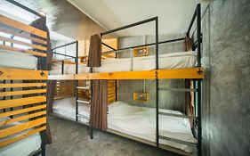 Chillhub Hostel Phuket